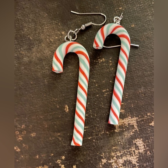 Red and Green Candy Cane Earrings - Picture 3 of 3